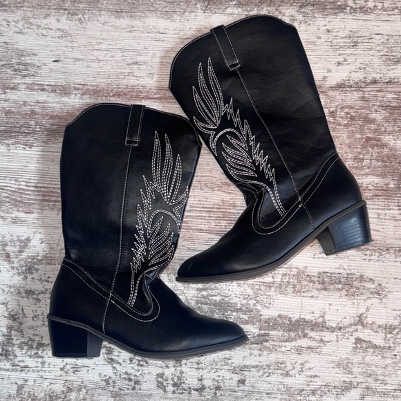 Shoes - Black‎ Western Boots Women’s Size 7.5